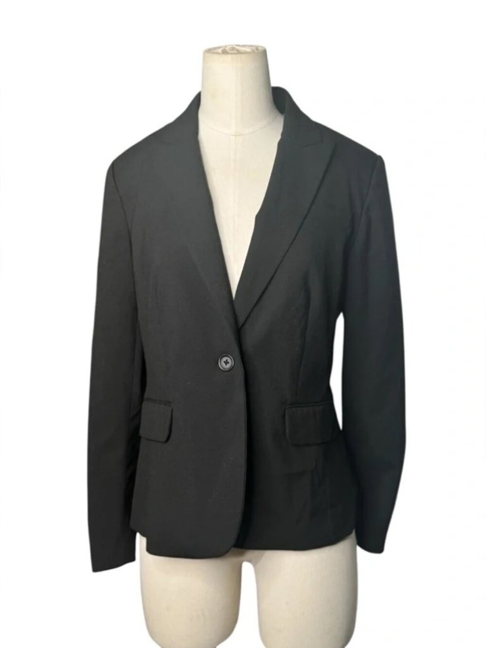 Banana Republic Black Blazer – Petite 8P | One-Button Classic Work Jacket - Picture 3 of 7